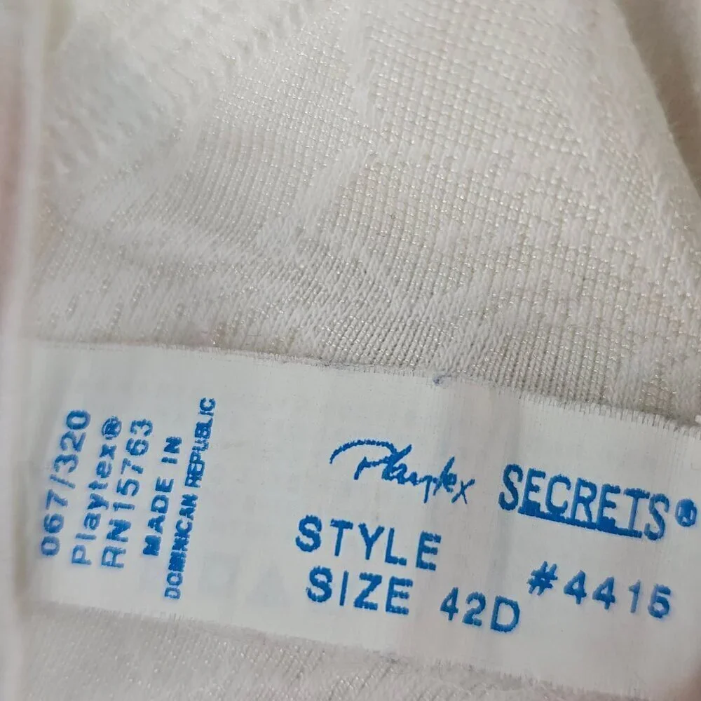 VTG Playtex Secrets Bra White Floral Cotton Underwire Full Coverage Bra 4415